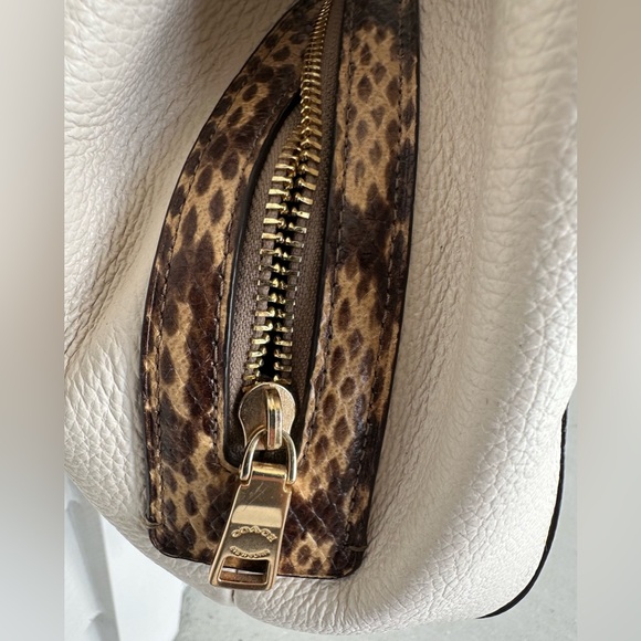 Coach Kristy Snakeskin Leather Triple
Compartment Large Shoulder Bag C7332 VGC - Picture 13 of 16